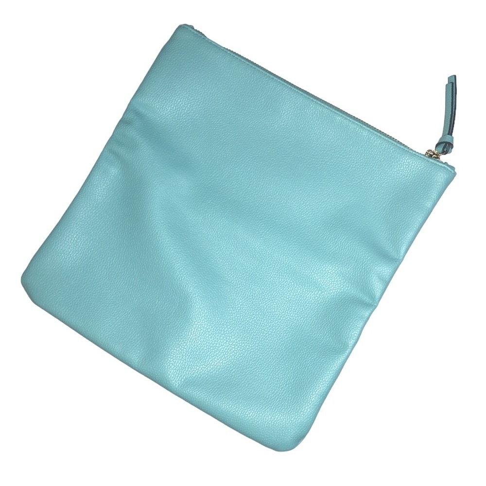 LAqua Vegan Pebbled Leather Zippered Clutch/Makeup Bag/Storage Bag​​​​